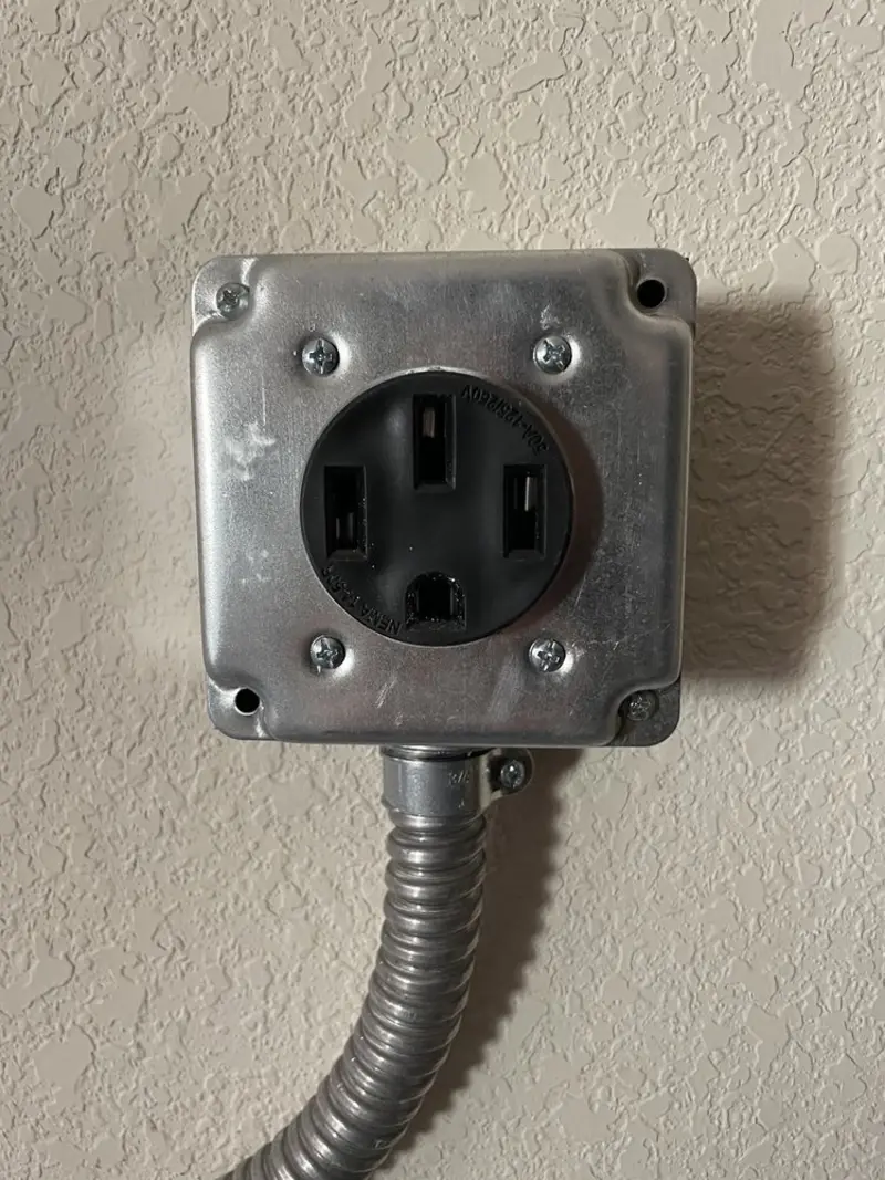 NEMA 14-50 outlet installed for Electrical Panel Upgrade in Kerman